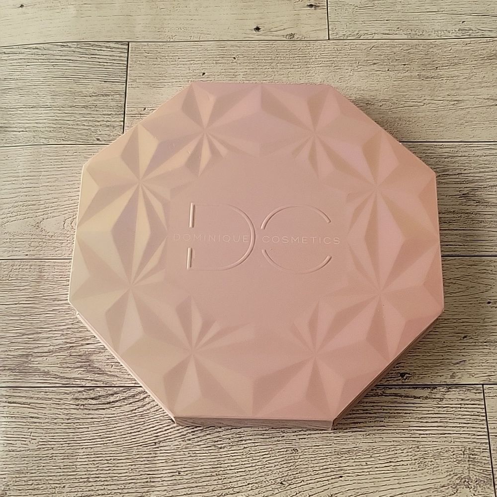 Dominique Cosmetics Prisma Glow 